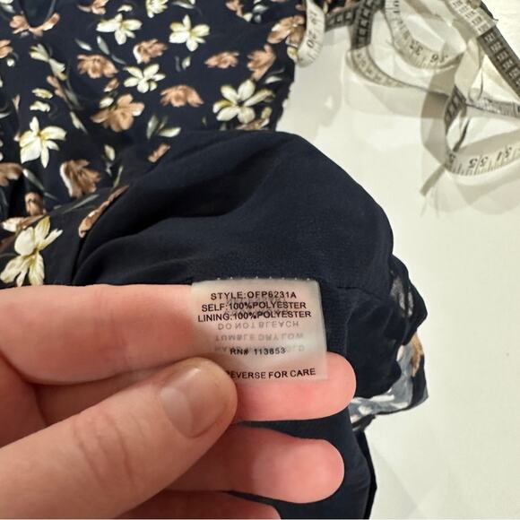 Sugar Lips Navy Blue Floral Long Bell Sleeve Boho Romper Size M - Picture 8 of 11